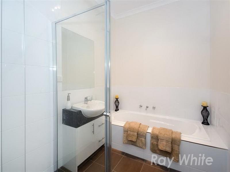 U3, 10a Donald Street, Blackburn South VIC 3130