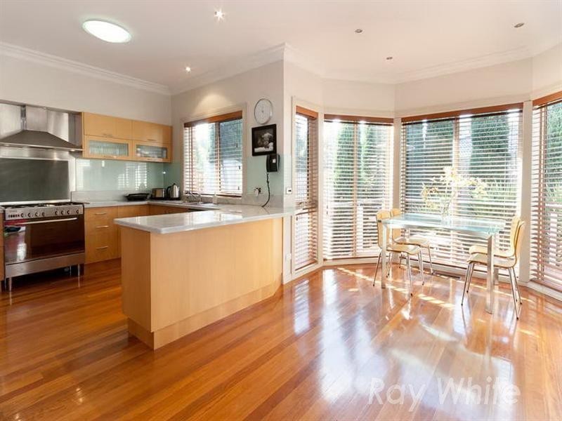 303 Hawthorn Road, Vermont South VIC 3133