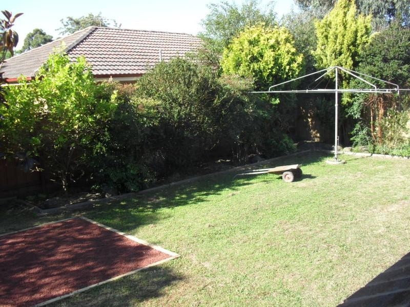 19 Sandgate Road, Blackburn South VIC 3130