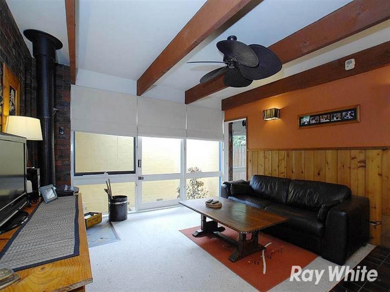 12 Almer Avenue, Blackburn VIC 3130