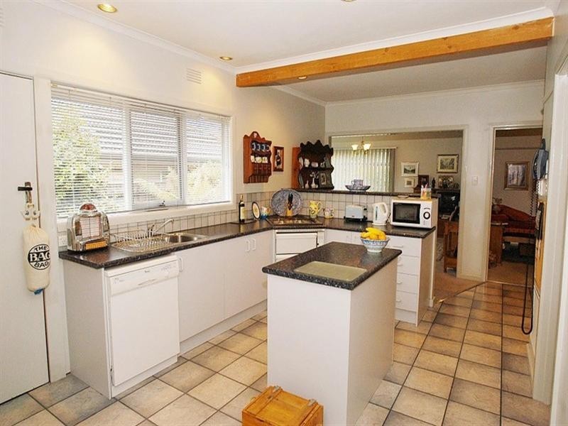 20 Wridgway Avenue, Burwood VIC 3125