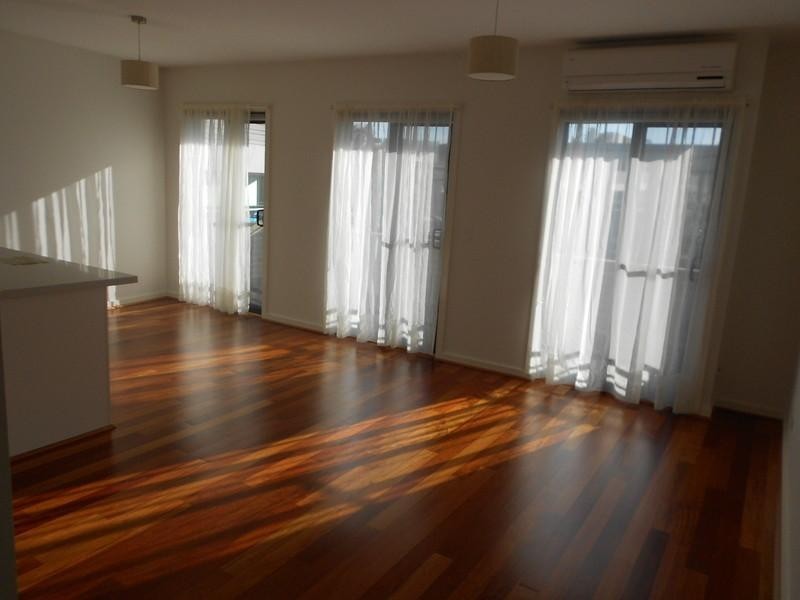 204/17 Station Street, Blackburn VIC 3130