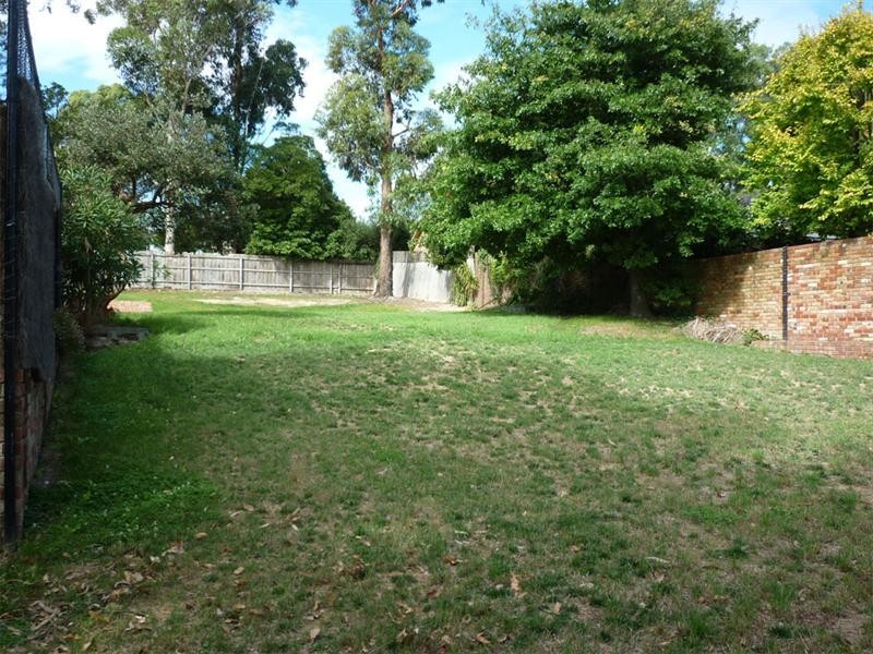 6a Wellington Avenue, Blackburn VIC 3130