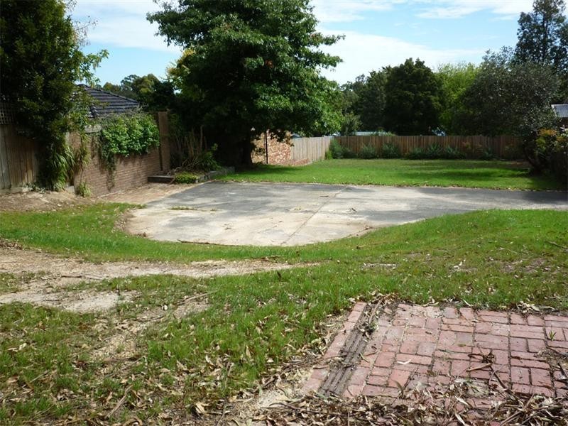 6a Wellington Avenue, Blackburn VIC 3130