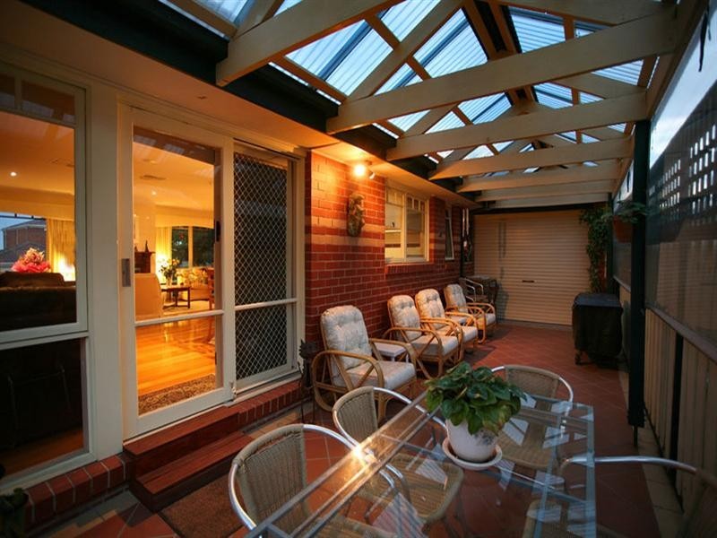 1 Devere Garden, Vermont South VIC 3133