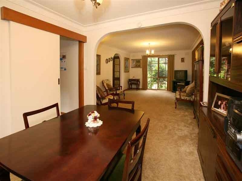 3/33 Glen Ebor Avenue, Blackburn VIC 3130