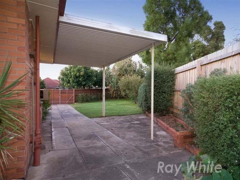 4 Norma Road, Forest Hill VIC 3131