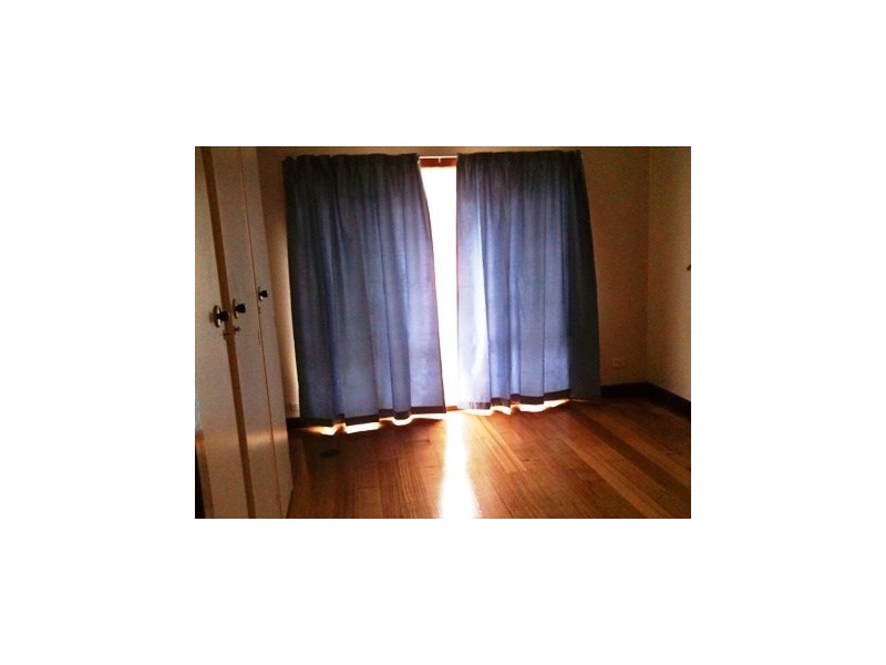 18 Renown Street, Burwood VIC 3125