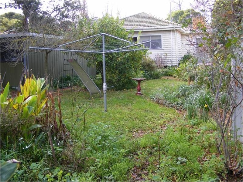 10 Goodwin Street, Blackburn VIC 3130