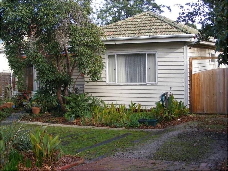 10 Goodwin Street, Blackburn VIC 3130