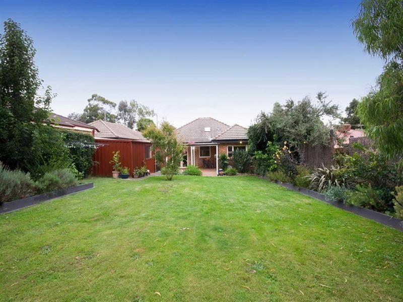 135 Canterbury Road, Blackburn VIC 3130