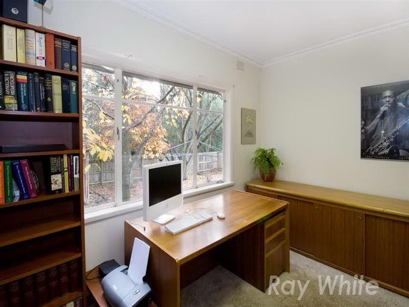 22 Clifton Street, Blackburn VIC 3130