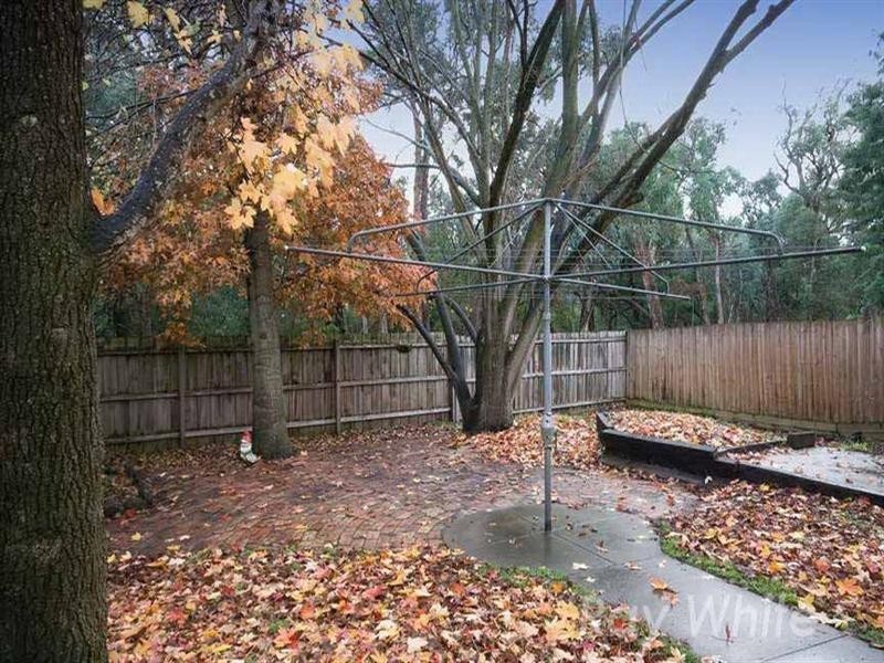 22 Clifton Street, Blackburn VIC 3130