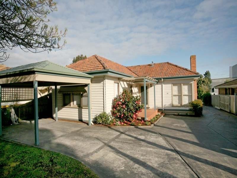 1/95 Station Street, Burwood VIC 3125