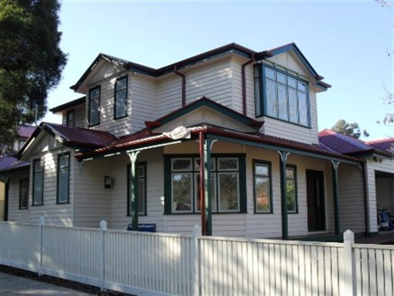 1 Langtree Court, Blackburn VIC 3130