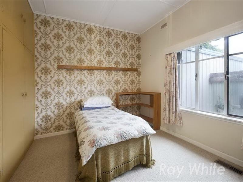 27 Shawlands Avenue, Blackburn South VIC 3130