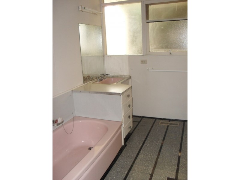 11 Shirley Avenue, Glen Waverley VIC 3150