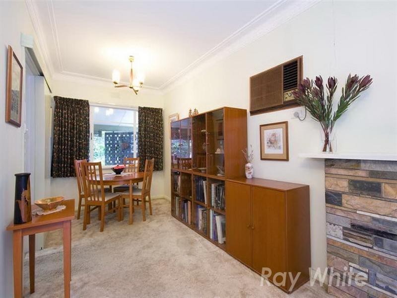 22 Clifton Street, Blackburn VIC 3130