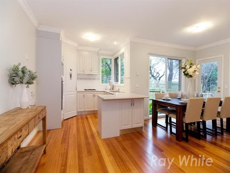 2/79 Percy Street, Mitcham VIC 3132