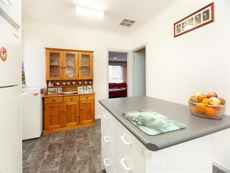 30 Bond Avenue, Blackburn South VIC 3130