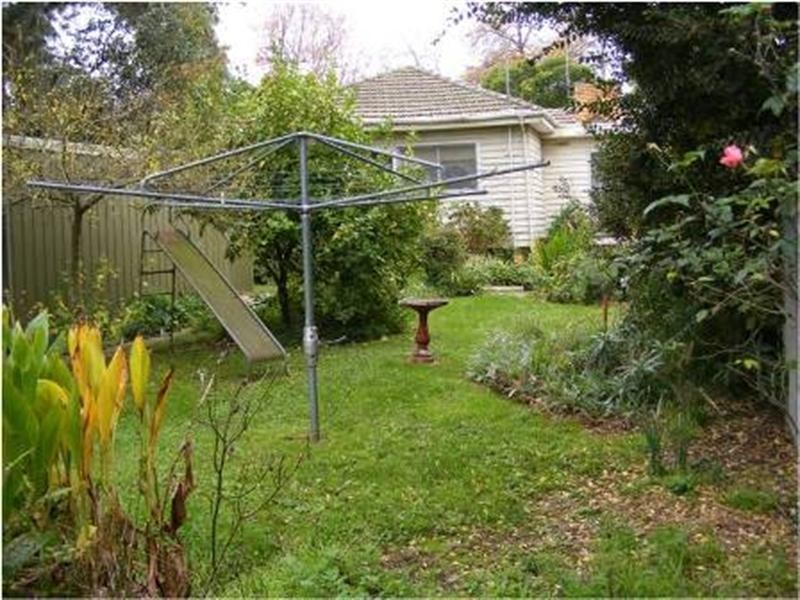 10 Goodwin Street, Blackburn VIC 3130