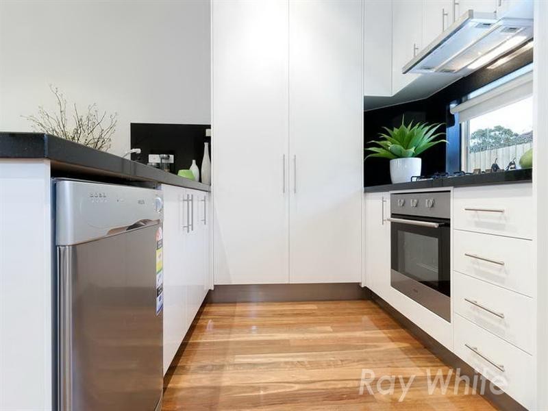 U2/335 Canterbury Road, Forest Hill VIC 3131