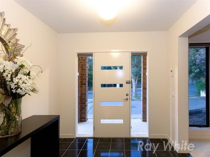 68 Plymouth Road, Croydon VIC 3136