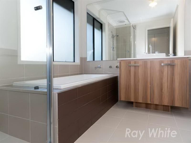 68 Plymouth Road, Croydon VIC 3136