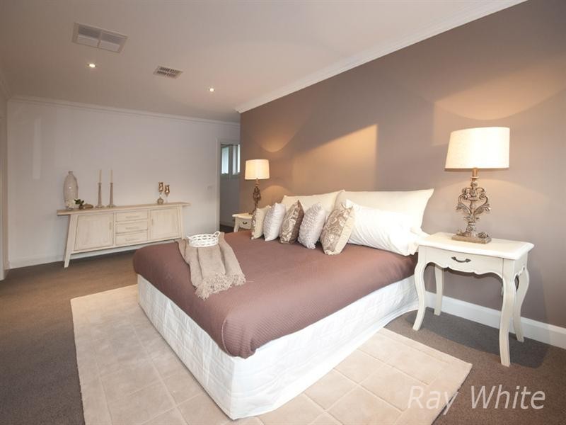 26A Fulton Crescent, Burwood VIC 3125