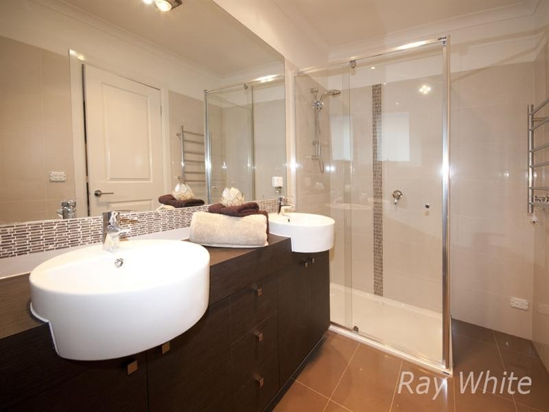 26A Fulton Crescent, Burwood VIC 3125