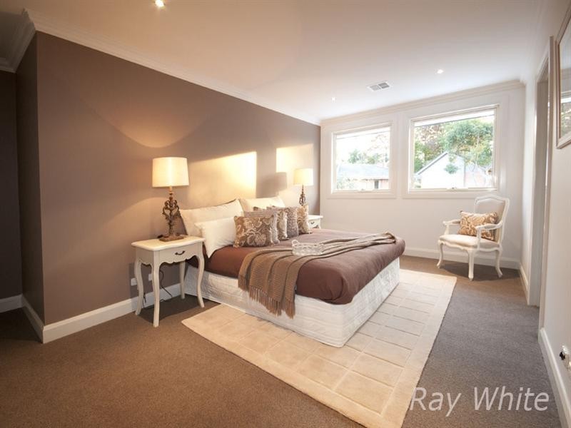 26A Fulton Crescent, Burwood VIC 3125