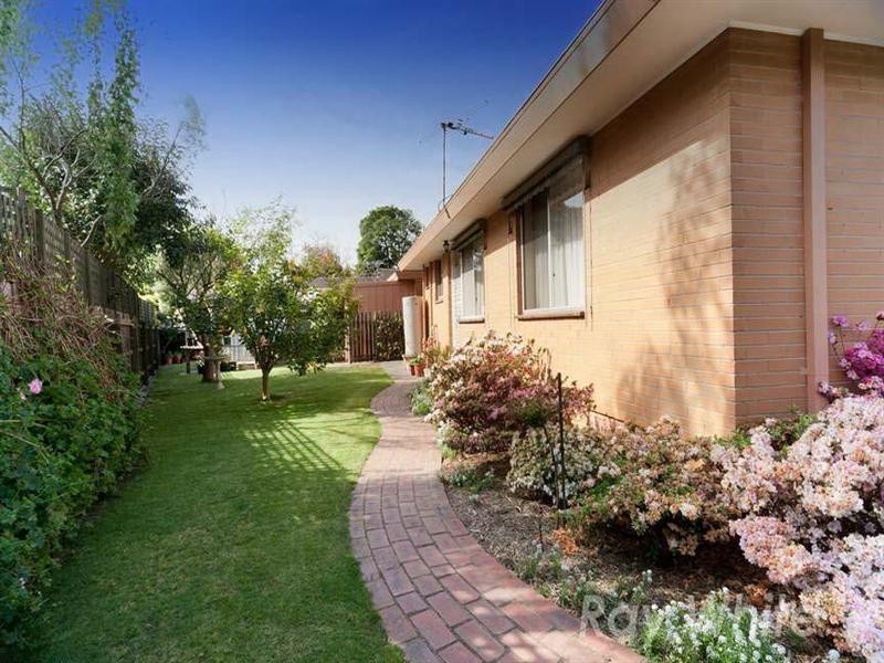 6 Burdon Court, Forest Hill VIC 3131
