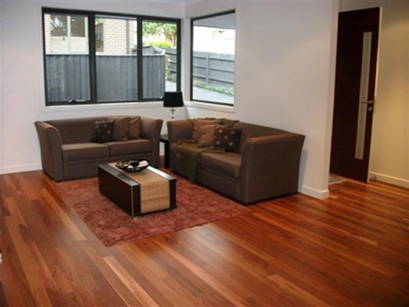 84 Russell Crescent, Doncaster East VIC 3109