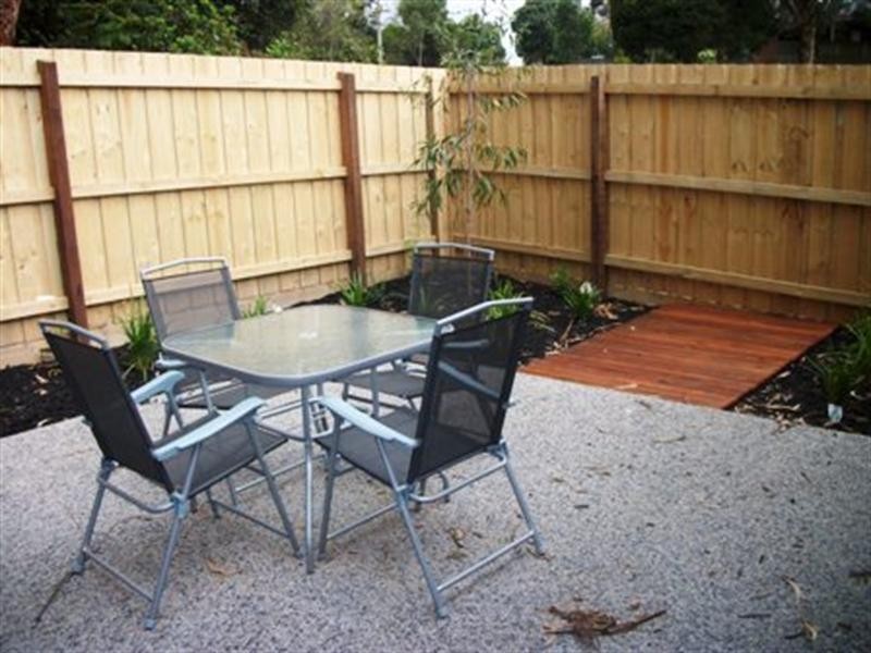 84 Russell Crescent, Doncaster East VIC 3109