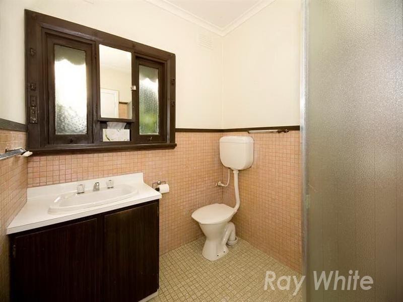 10 York Street, Blackburn South VIC 3130