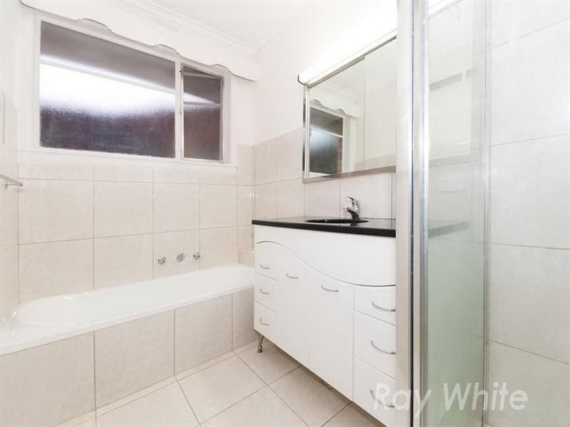 9 Bermuda Drive, Blackburn South VIC 3130