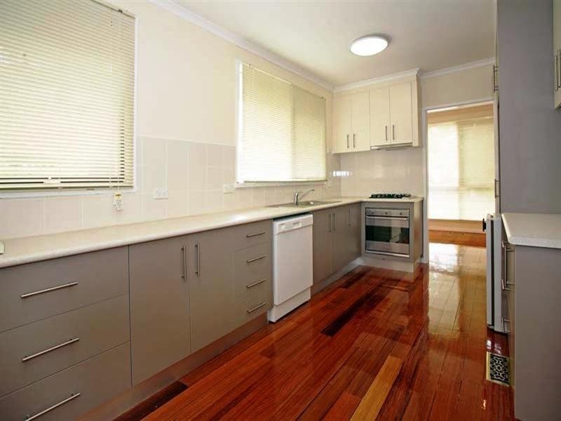 1 Gordon Crescent, Blackburn VIC 3130