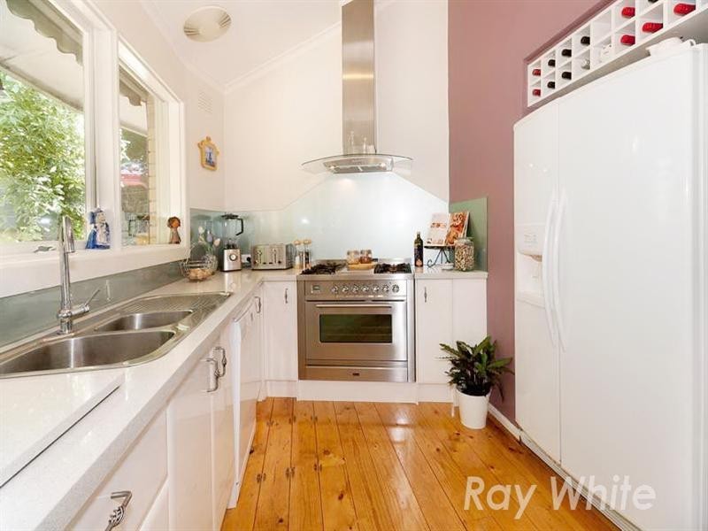23 West End Road, Warrandyte VIC 3113