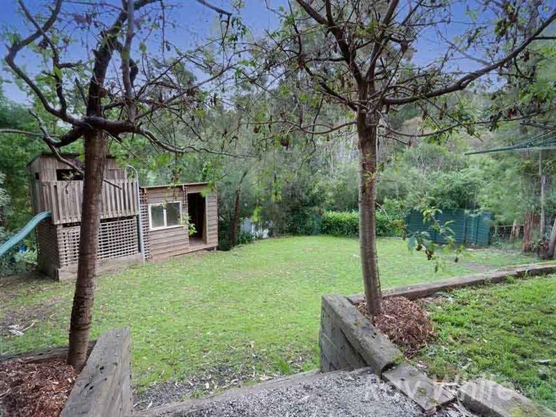 23 West End Road, Warrandyte VIC 3113