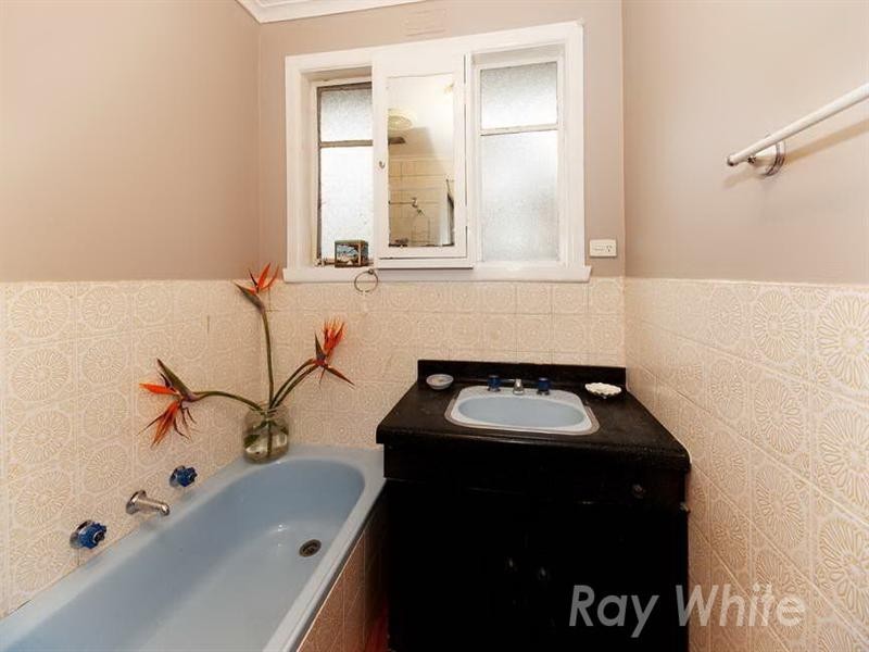 9 Chapman Street, Blackburn North VIC 3130