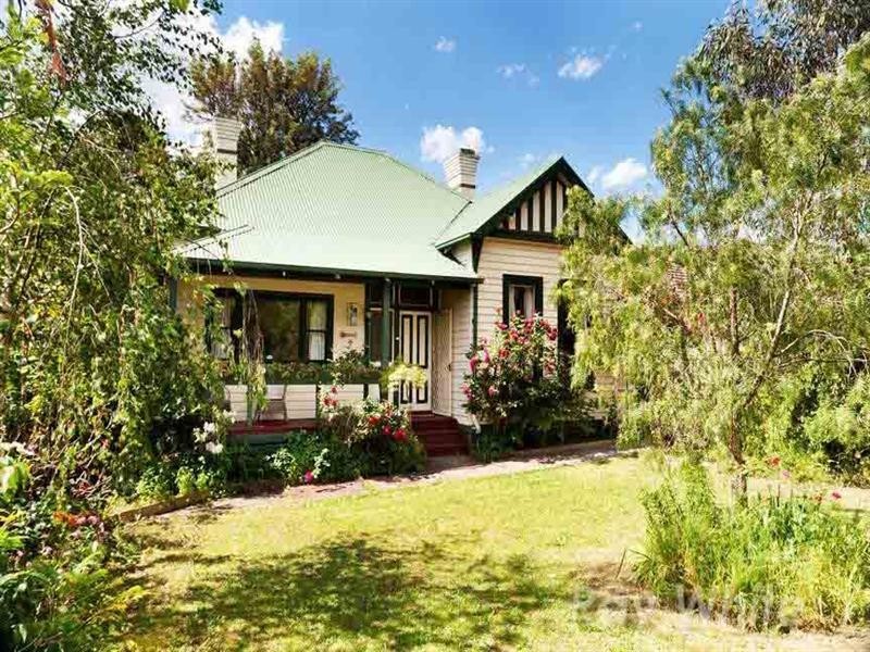 65 Whitehorse Road, Blackburn VIC 3130