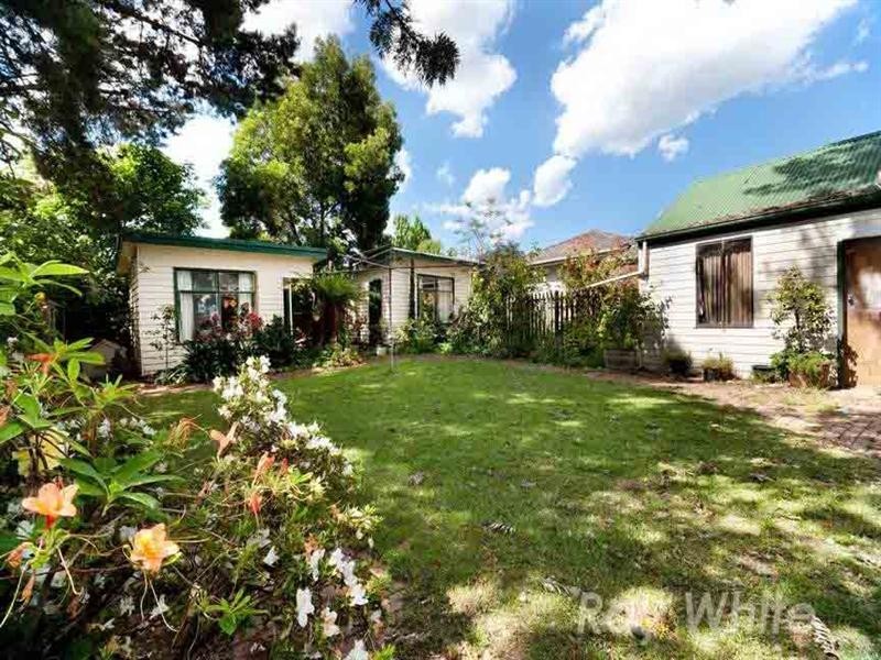 65 Whitehorse Road, Blackburn VIC 3130