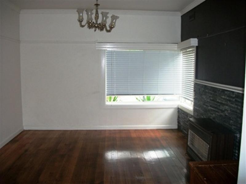 1/42 Maple Street, Blackburn VIC 3130