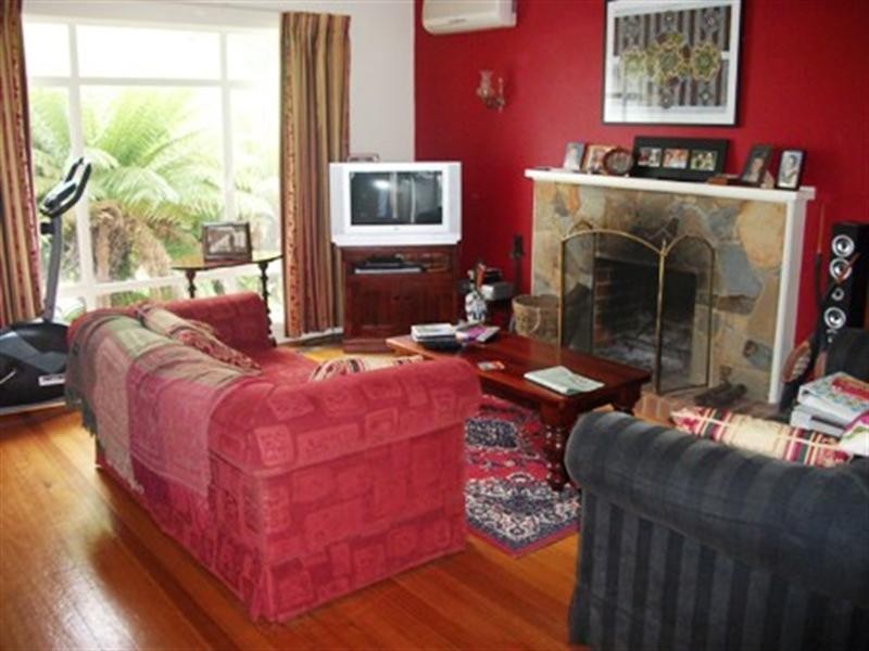 1 Murray Road, Burwood VIC 3125