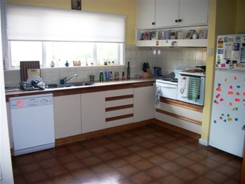 1 Murray Road, Burwood VIC 3125