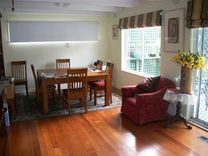 1 Murray Road, Burwood VIC 3125