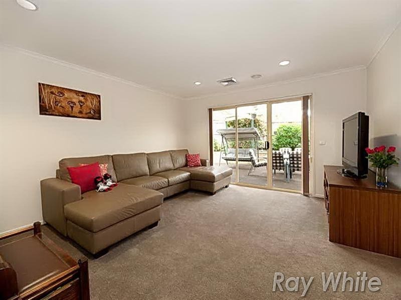 9 Thaxted Parade, Wantirna VIC 3152