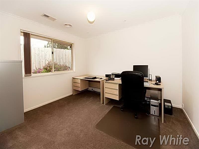 9 Thaxted Parade, Wantirna VIC 3152