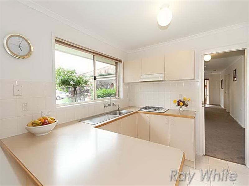 9 Thaxted Parade, Wantirna VIC 3152