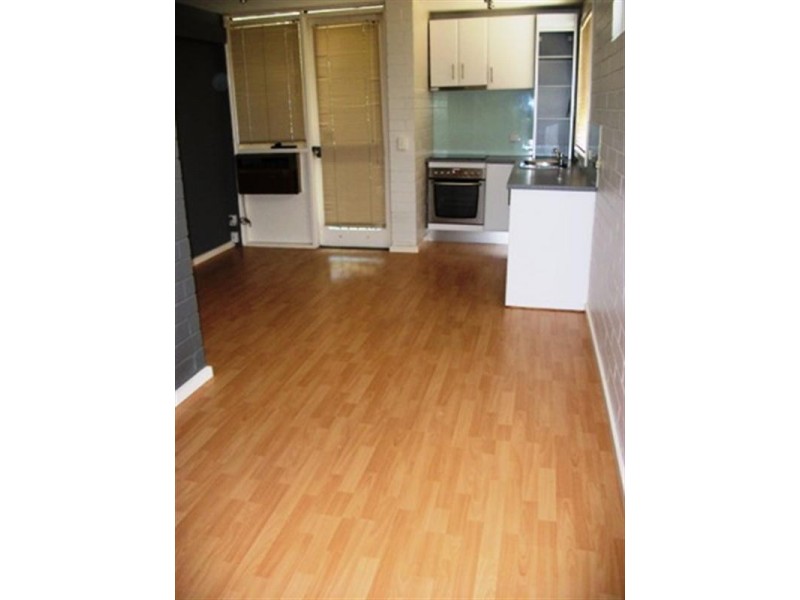 1/829 Park Street, Brunswick VIC 3056